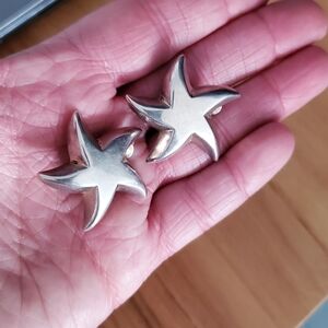 Snigned Vintage Bayanihan solid sterling silver earrings stars, starfish 925